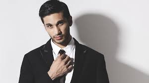 At whicha age Arjun Kanungo had set up a professional recording studio?