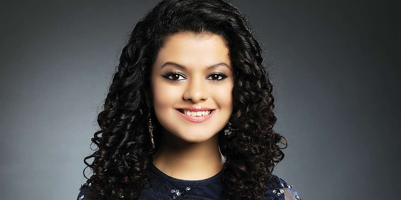 Take this quiz and see how well you know about birthday girl Palak Muchhal ?