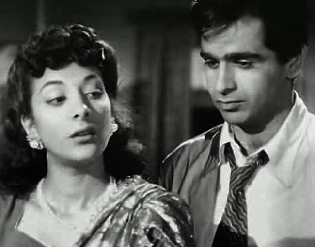 What is the name of the movie where Nargis and Raj Kapoor worked together for the first time?