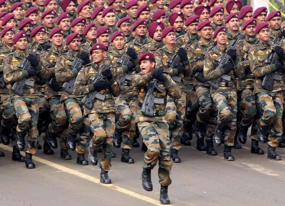 Recognize this powerful army belong from which country?