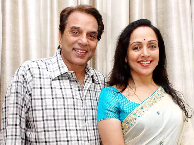 Dharmendra and Hema Malini got married in 1979 and prior to that showcased their sizzling chemistry in _______ which released in 1975.
