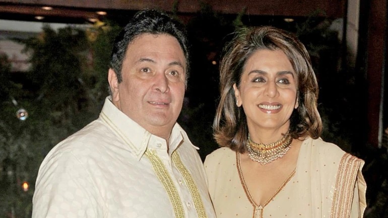 Neetu and Rishi Kapoor met on the sets of _______________ and feel in love, later got married in 1980.