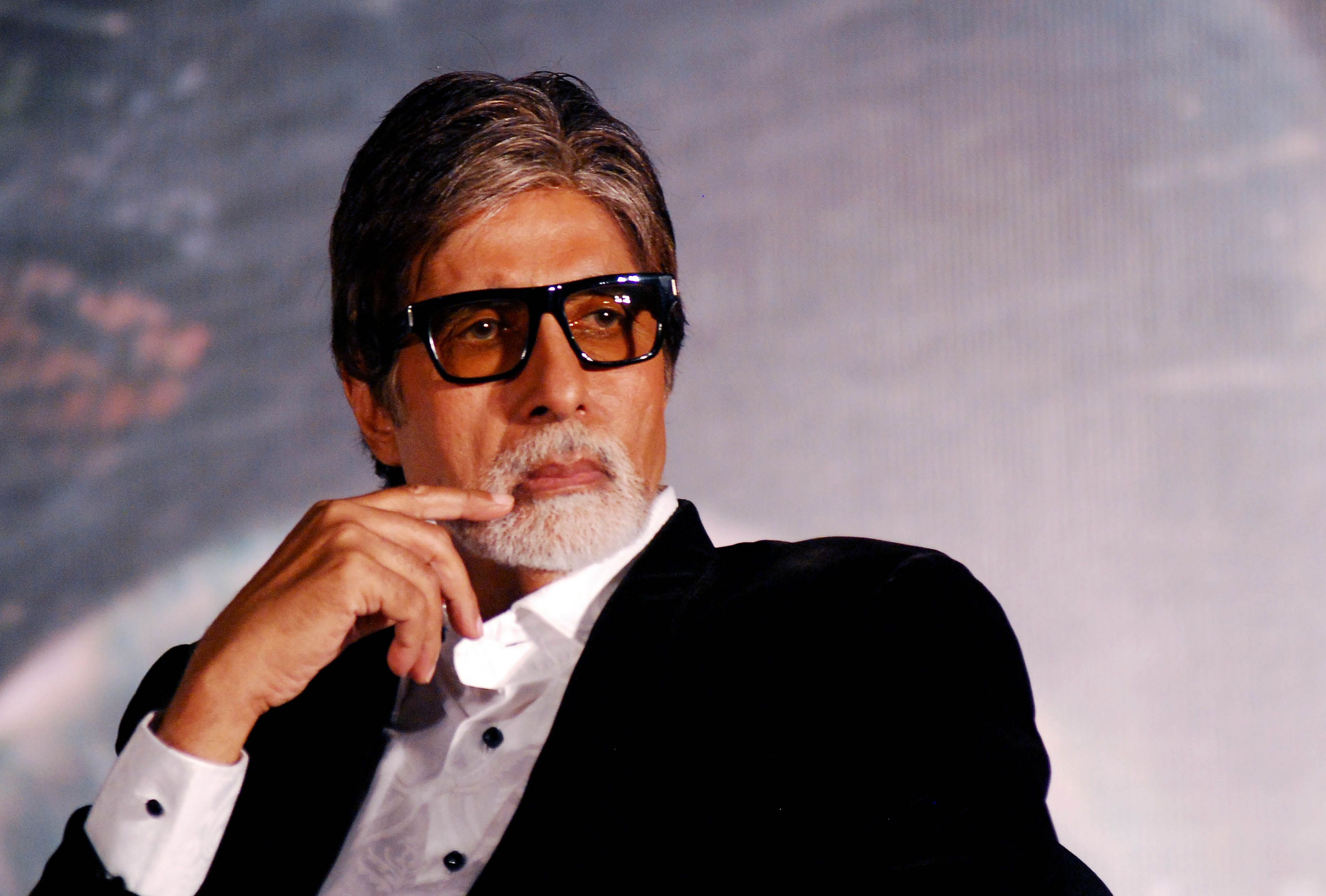 Â  Â Â Guess who is designing and styling for Big B?Â 
