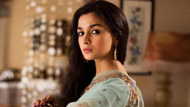 Â  Â Â Which of these songs is sung by Alia Bhatt?Â 